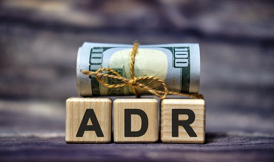 深入了解ADR：类型、费用、税务与关键风险