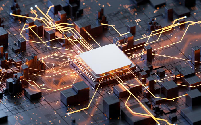 增长36%、挑战英伟达，AMD能否成下一个AI赢家？