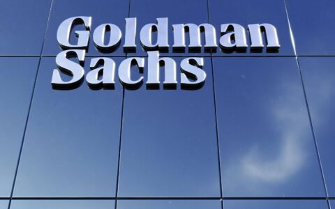 高盛Goldman Sachs强势领跑金融股：监管红利+稳健布局撑起“买入”评级