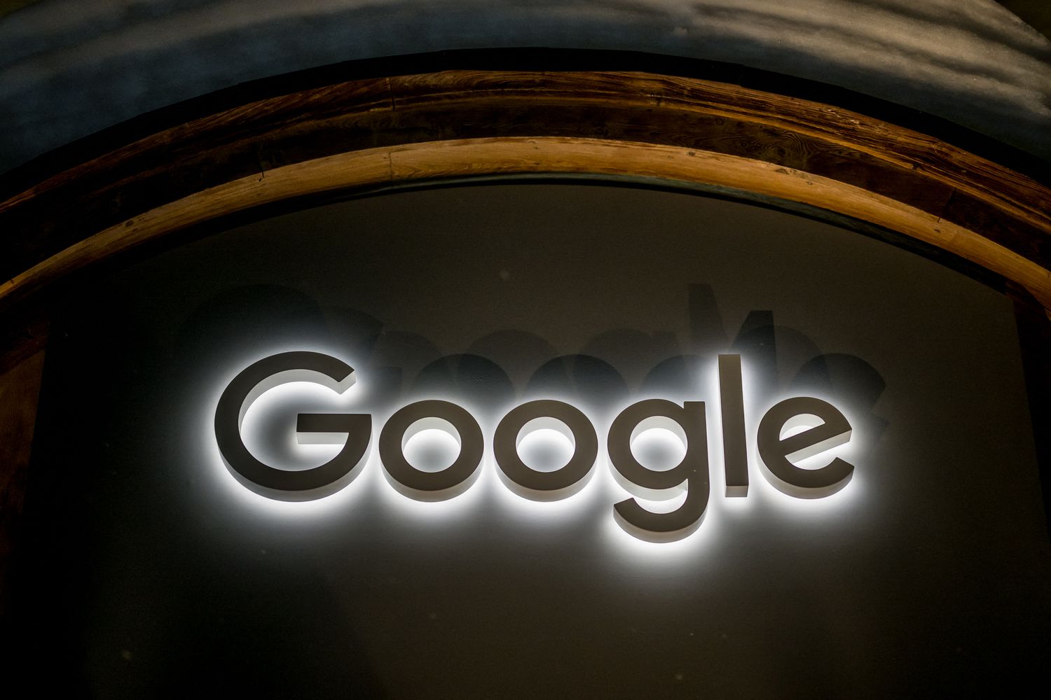 从Google搜索到Waymo与量子计算，Alphabet全方位押注未来科技生态