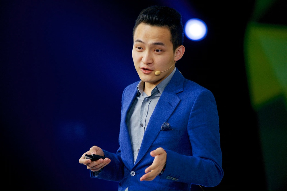 孙宇晨的波场（Tron）宣布借壳SRM Entertainment上市并更名为Tron Inc.