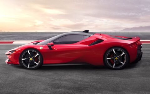 不只是跑车：Ferrari法拉利如何靠品牌与忠诚度撬动亿万级利润